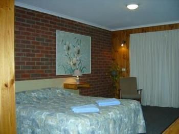 Tooleybuc Country Roads Motor Inn ภายนอก รูปภาพ